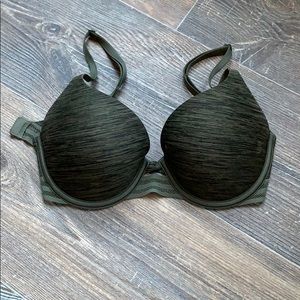 Victoria’s Secret VS Push-up Bra